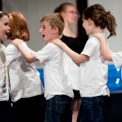 Groepsoptreden (14) - Toneelvereniging Plankenkoorts 